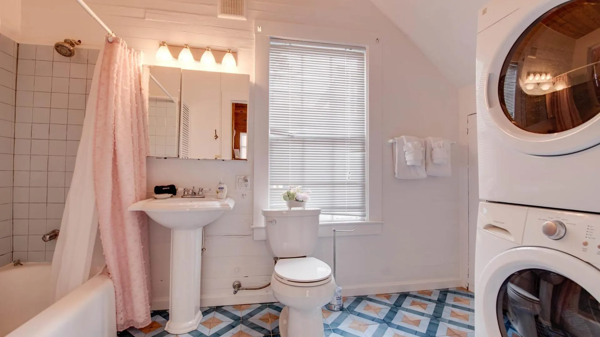 Holiday home New Rose Retreat - Pool & Parking Villa Key West