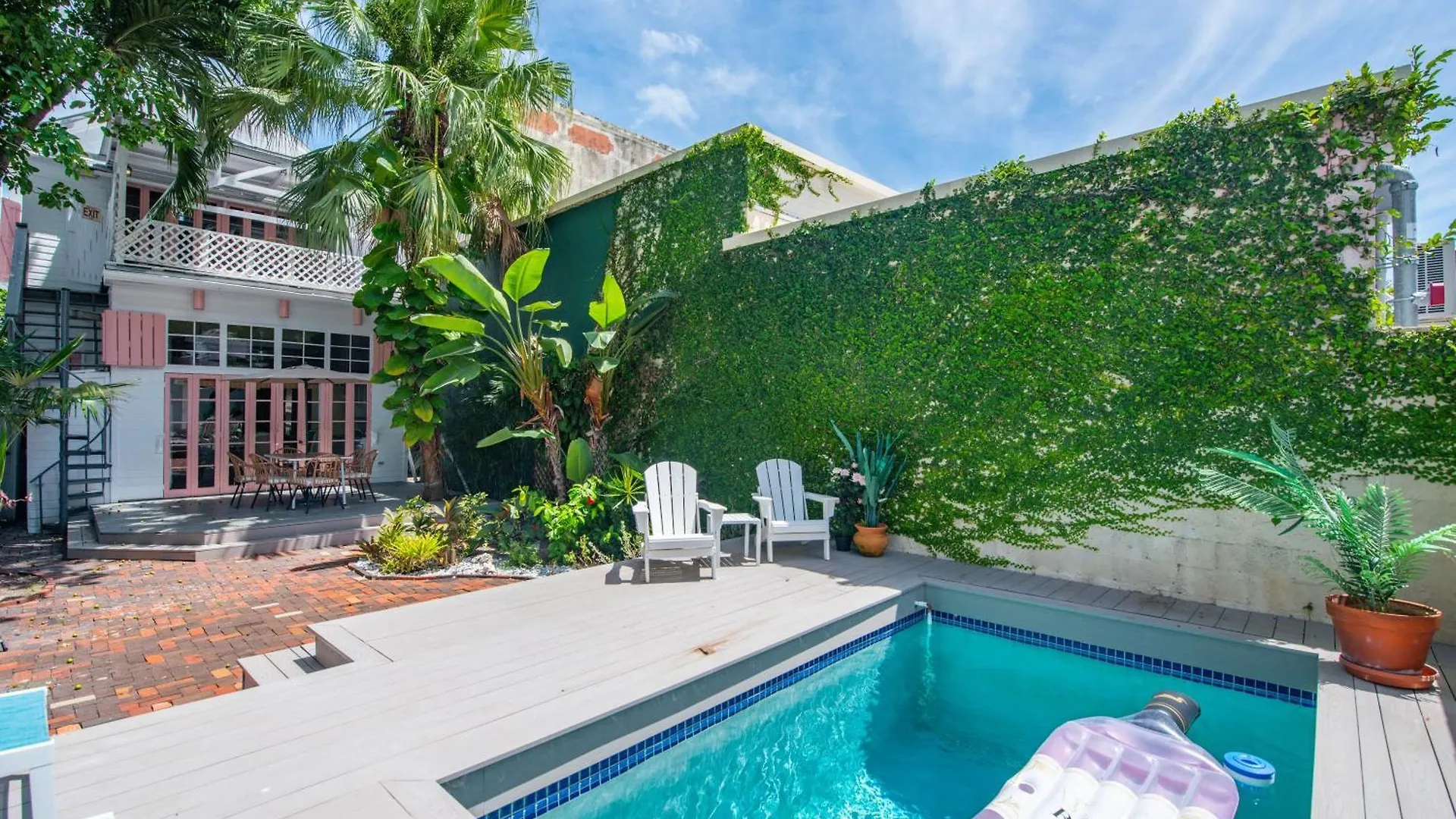 New Rose Retreat - Pool & Parking Villa Key West Holiday home