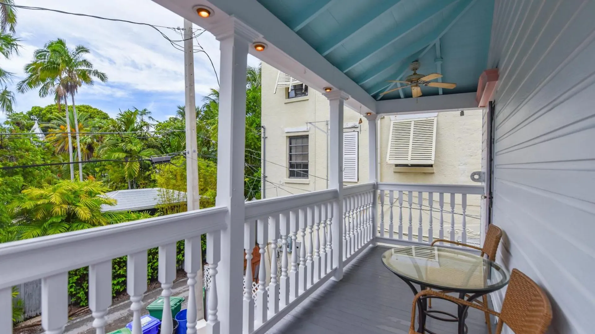 New Rose Retreat - Pool & Parking Villa Key West
